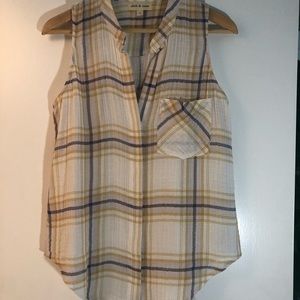 Anthropologie brand Cloth & Stone Sleeveless Shirt.